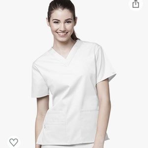 BNWOT WonderWink Women’s ‘The Bravo’ Scrub Top